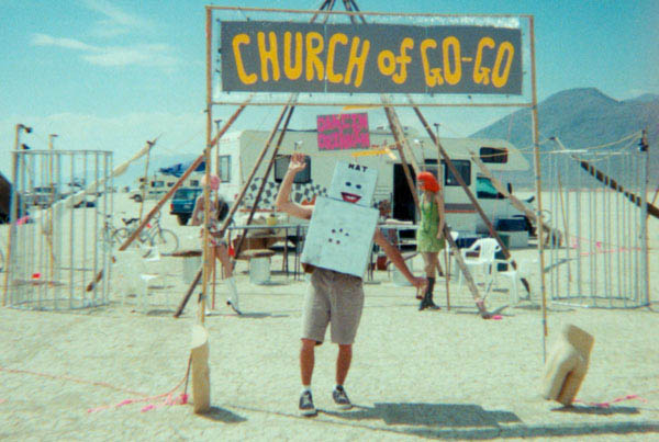 robot_churchofgogo2